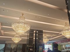 -万龙洲海鲜(大兴绿地缤纷城店)
