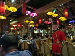 大堂-老凯俚酸汤鱼(鸿通城店)