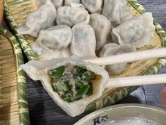 -车库美食餐厅
