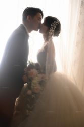 -雪中彩影婚纱摄影·微光艺术中心