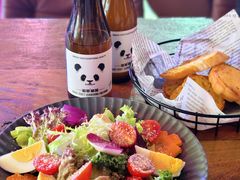 -喜鹊音乐酒馆(西街店)