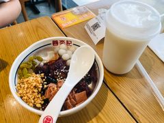 -蓉李记成都名小吃(武汉菱角湖万达店)