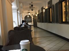 -星巴克臻选(广州沙面店)