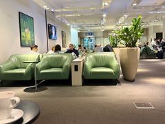 -维也纳国际机场