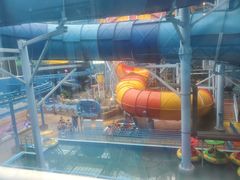 -青岛东方影都融创水世界