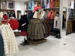 -优衣库(广州天河领展广场店)