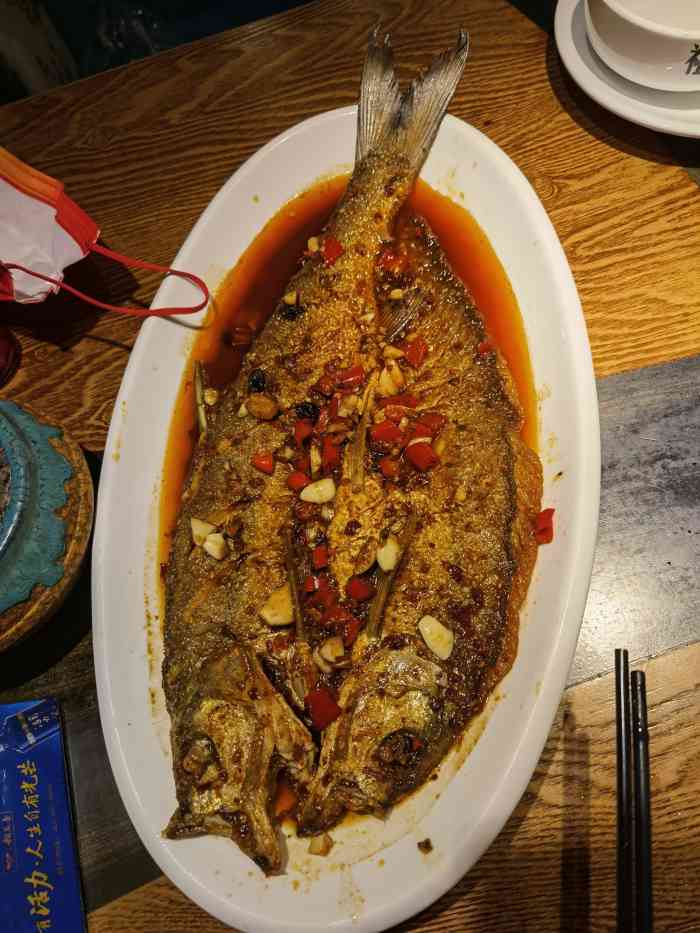 祖厨湖南菜(卓豹路店)-"[薄荷]环境:位于虎泉街鲁巷,距离家里.