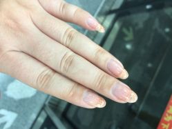 Slowlife Nail 慢生活美甲-S · Nail 自助美甲美睫