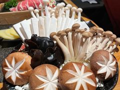 菌菇拼盘-湊湊火锅·茶憩(东城万达店)