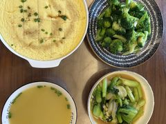 -阿姨来了月嫂服务中心(徐汇店)
