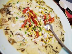 -关里关外·鱼头泡饼(唐冶绿地汇店)