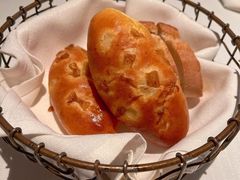 餐前包-Wolfgang’s Steakhouse 沃夫冈牛排馆(上海白玉兰广场店)