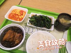 -老乡鸡(南京首创立方店)