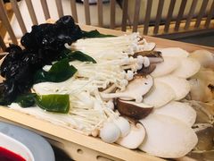 -井格重庆火锅(友谊路新业广场店)