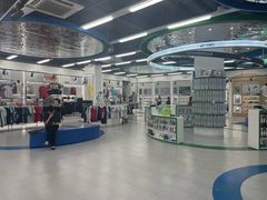 -YONEX苗江运动城(源深店)