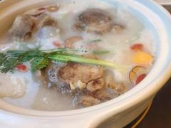 -拾味馆·浓鲜骨汤(光谷天地店)