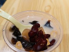 -八婆婆烧仙草(曾厝垵店)