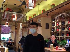 大堂-泥糊破店小酒馆·团建聚餐(南京西路店)