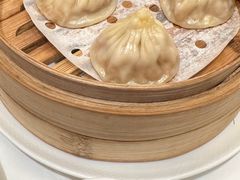 蟹粉小笼包-白天鹅宾馆-宏图府餐厅