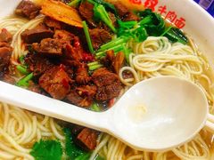 -志权牛肉面(灵山路店)