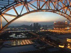 -影汇之星8字形摩天轮