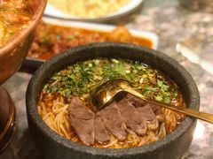 牛肉饵丝-浩海火燒雲傣家菜(静安芮欧店)