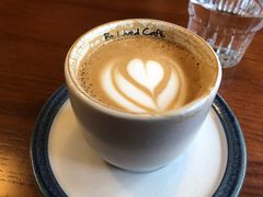 -Be Lived Cafe比例咖啡(摩天轮店)