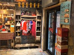 -老牌坊云南鱼豆花火锅(爱建店)