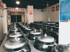 自助取餐区-烂瓦罐刘家猪蹄坊(药王洞店)