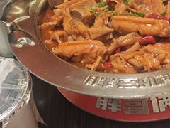 -胖哥俩肉蟹煲(湖滨银泰in77店)