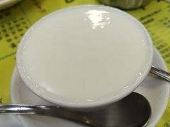 蛋白炖鲜牛奶-澳洲牛奶公司(佐敦店)