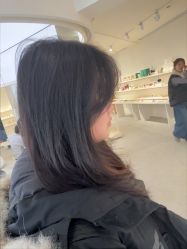 -SALON DE VANHADA