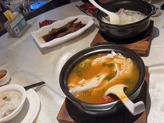 -山顶沙河粉-粤菜馆(凯旋店)