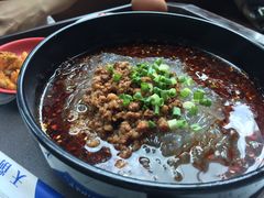 杂酱酸辣粉-重庆老字号·吴抄手·高豆花(T3航站楼店)