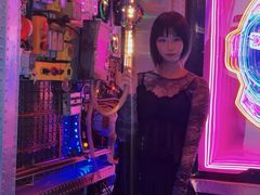 -Darling Queen·Mini·Live·House