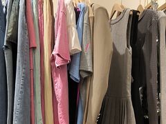 -眷顾自助服装工作室(中南金石国际广场A座店)