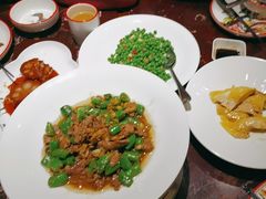 -新白鹿餐厅(爱琴海购物中心店)