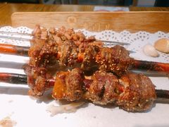 -聚串门儿·东北烧烤(信义坊店)