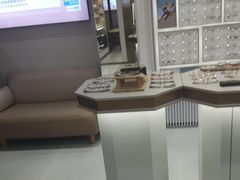-无界眼镜MaxLess(南翔印象城店)