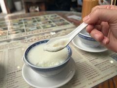 -周大娘牛乳(旧寨古村总店)