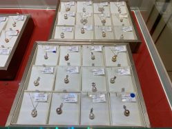 -RUANS阮仕珍珠(北京蓝色港湾店)