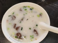 生滚猪红汤-伍湛记 · 广州老字号(龙津中路店)