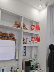 -靓芙泉专研痘痘肌