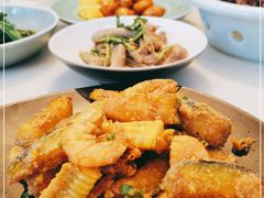 -港丽餐厅(高德置地店)