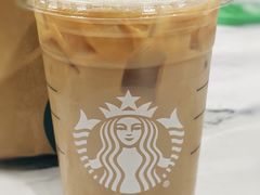 -星巴克臻选(上海中环广场2F店)