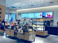 -星巴克臻选(华堂·新辰汇店)