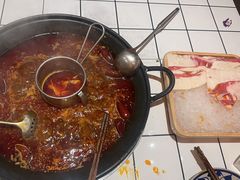 -旧街市鲜货老火锅(大光路店)