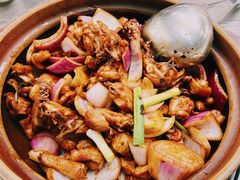 -胡须佬鸡煲四季火锅店(石厦西村直营店)