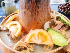 丽江腊排骨铜锅-云里小坐·小院里·团建·宴请·下午茶(三圣乡店)