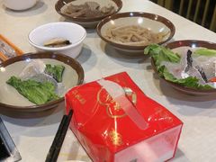 -尚品海鲜肥牛自助火锅(湖明店)
